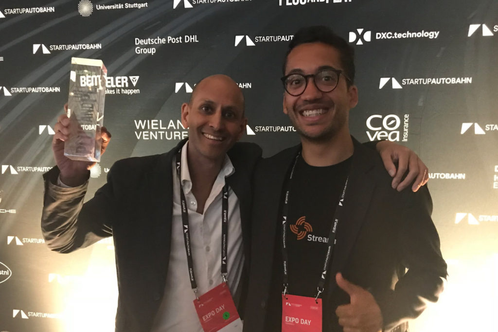 Streamr winning an award for innovation at Startup Autobahn in 2018.